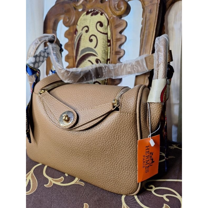 Jual Kresmes Lindhi Khaki | Shopee Indonesia