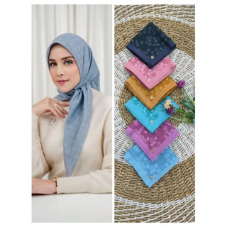 Jual Produk Series Buttonscarves Termurah dan Terlengkap Oktober