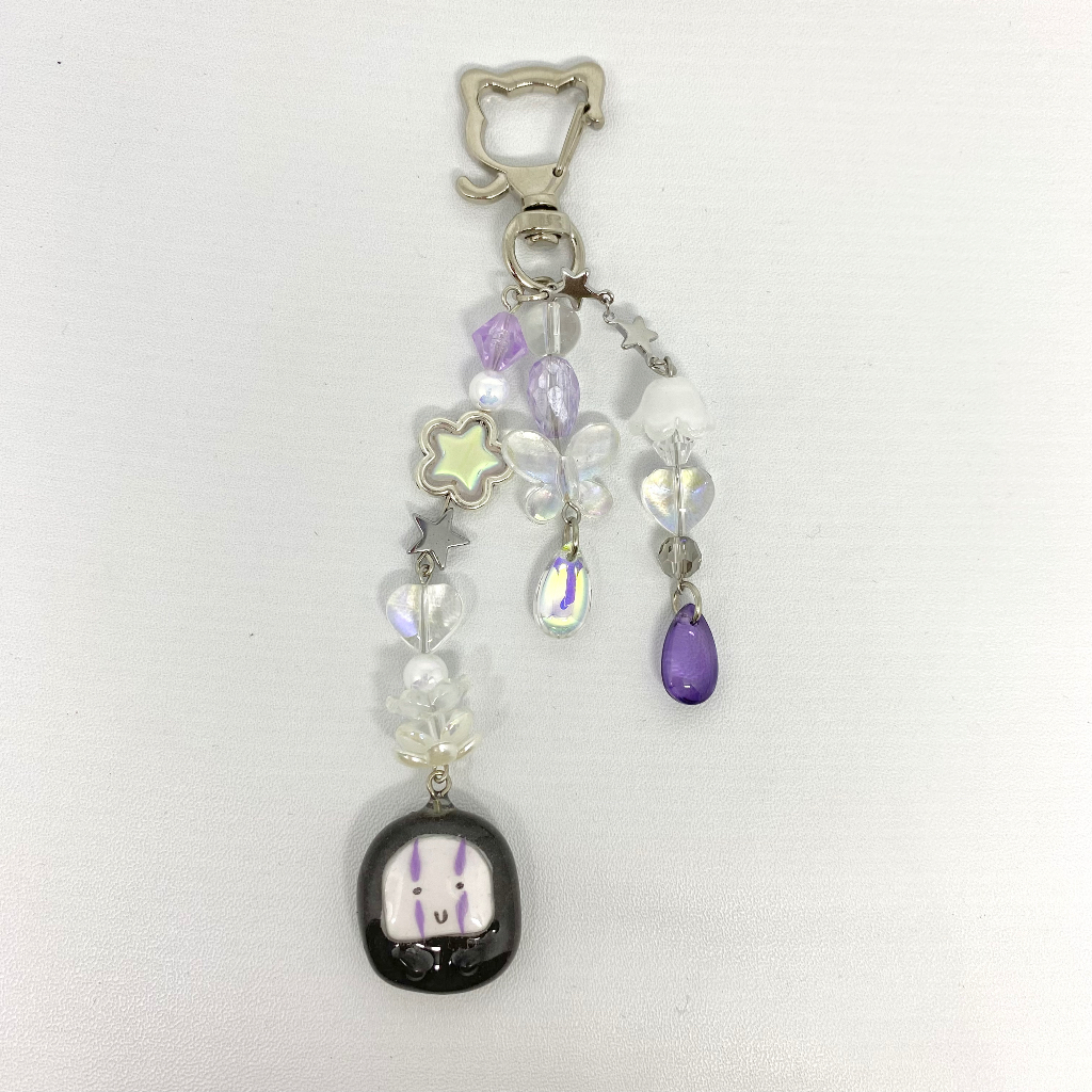 Jual spirited away kaonashi no face keychain ⋆·˚ ༘ * | beaded keychain ...