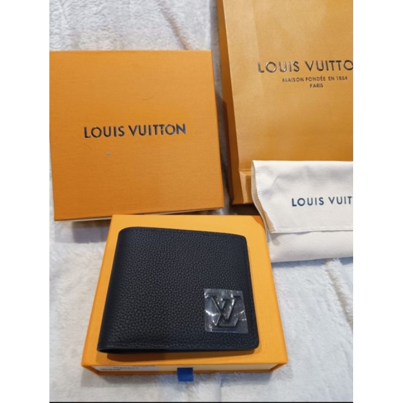 Louis Vuitton Long Wallets (M30982) in 2023