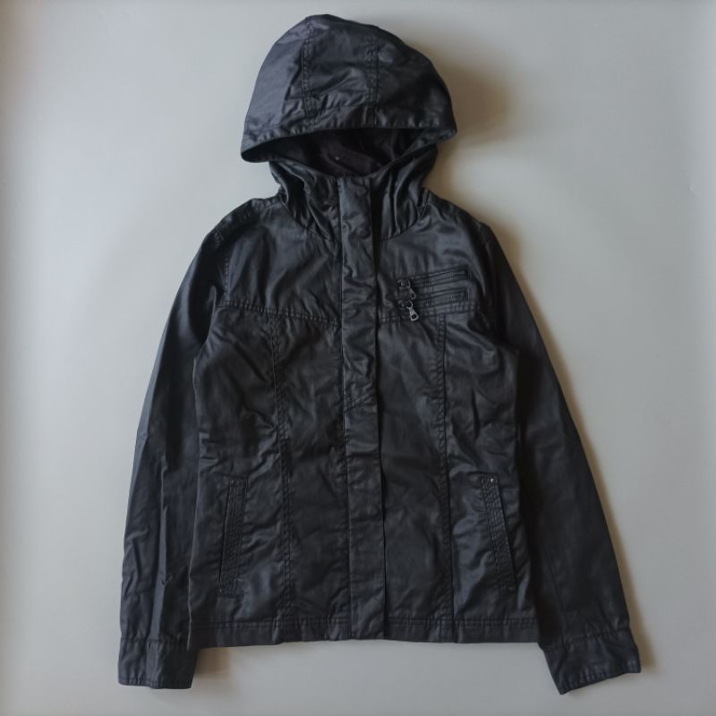 Uniqlo coated cloth outlet jacket