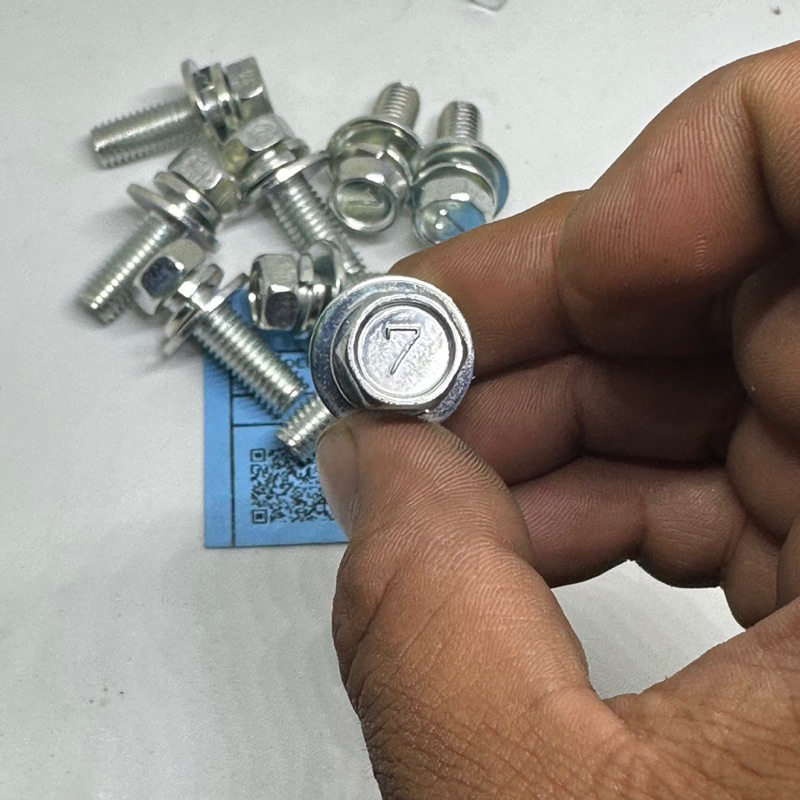 Jual harga grosir 100pcs BAUT M8x25 dabel ring baut toyota dobel wash ...