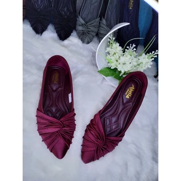 Abelia Shoes. Sepatu Slip On Flatshoes Satin Silk Salur