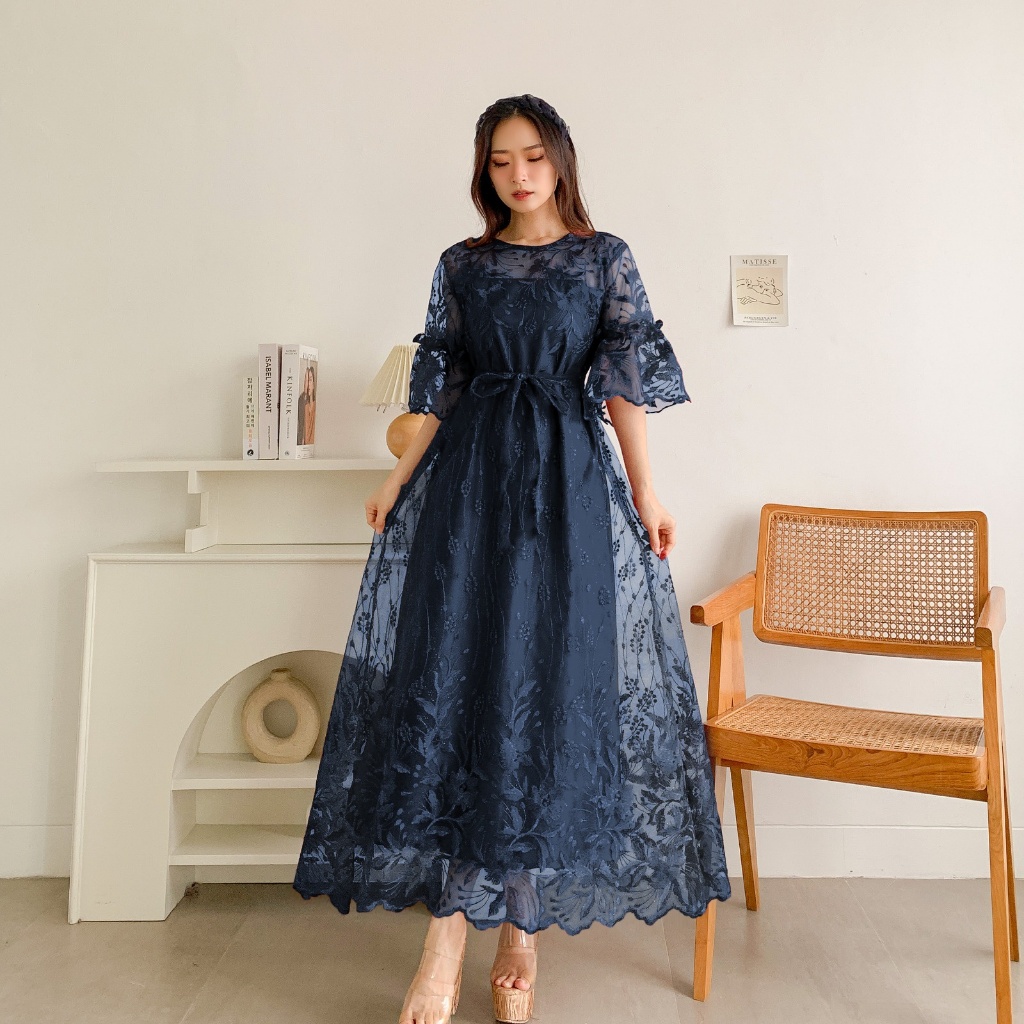 Jual DANIELLA M L XL Long Dress Brokat Wanita Gaun Pesta Kondangan Maxi  Dress Natal Terbaru 2023 Elegan | Shopee Indonesia