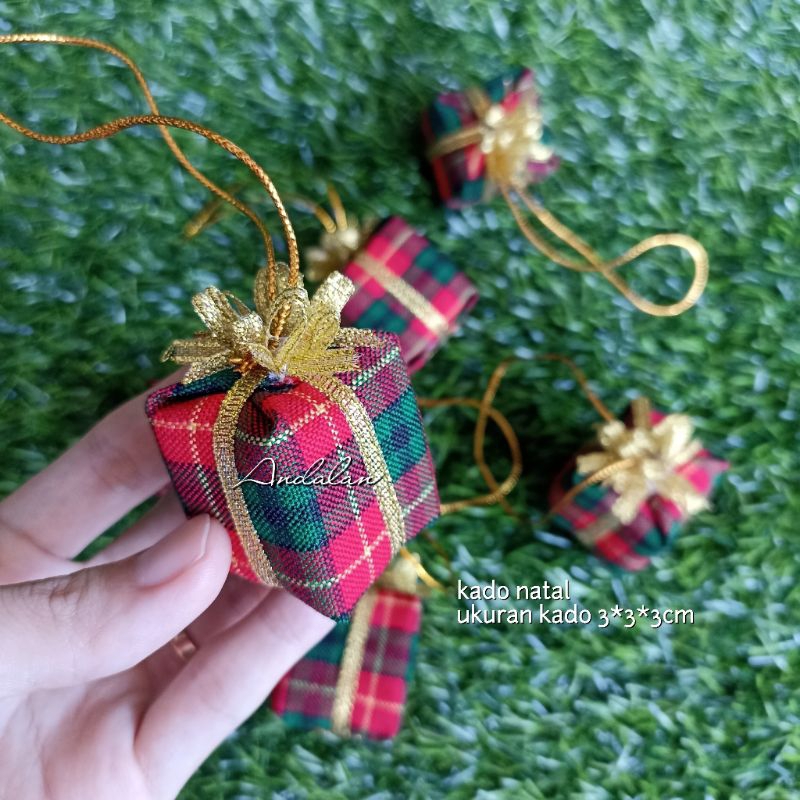 Jual Miniatur Kado Natal Hiasan | Shopee Indonesia