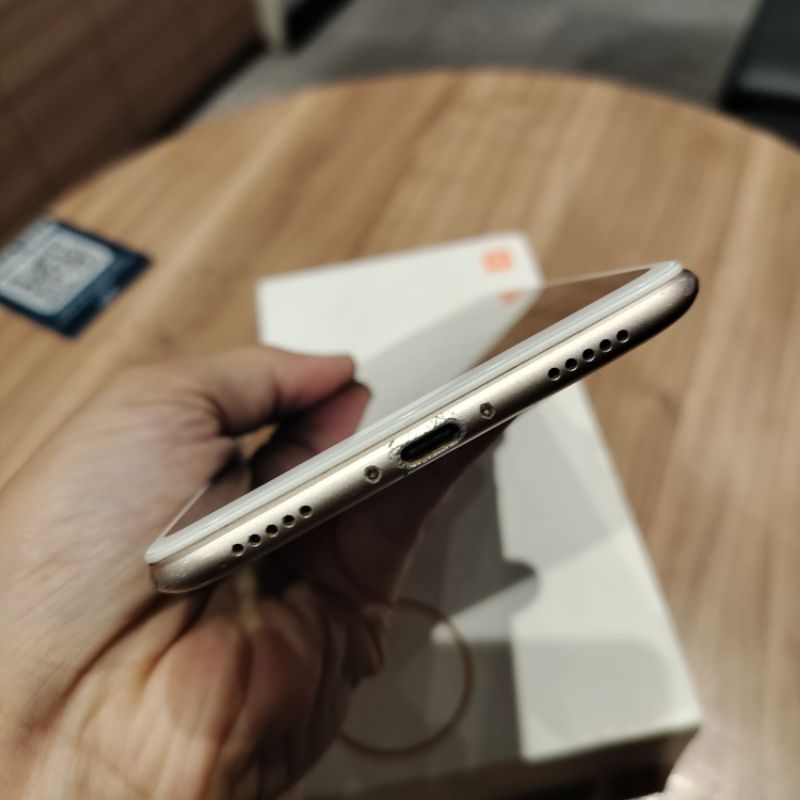 Jual xiaomi mi max 3 4/64 mulus standar pemakaian | Shopee Indonesia