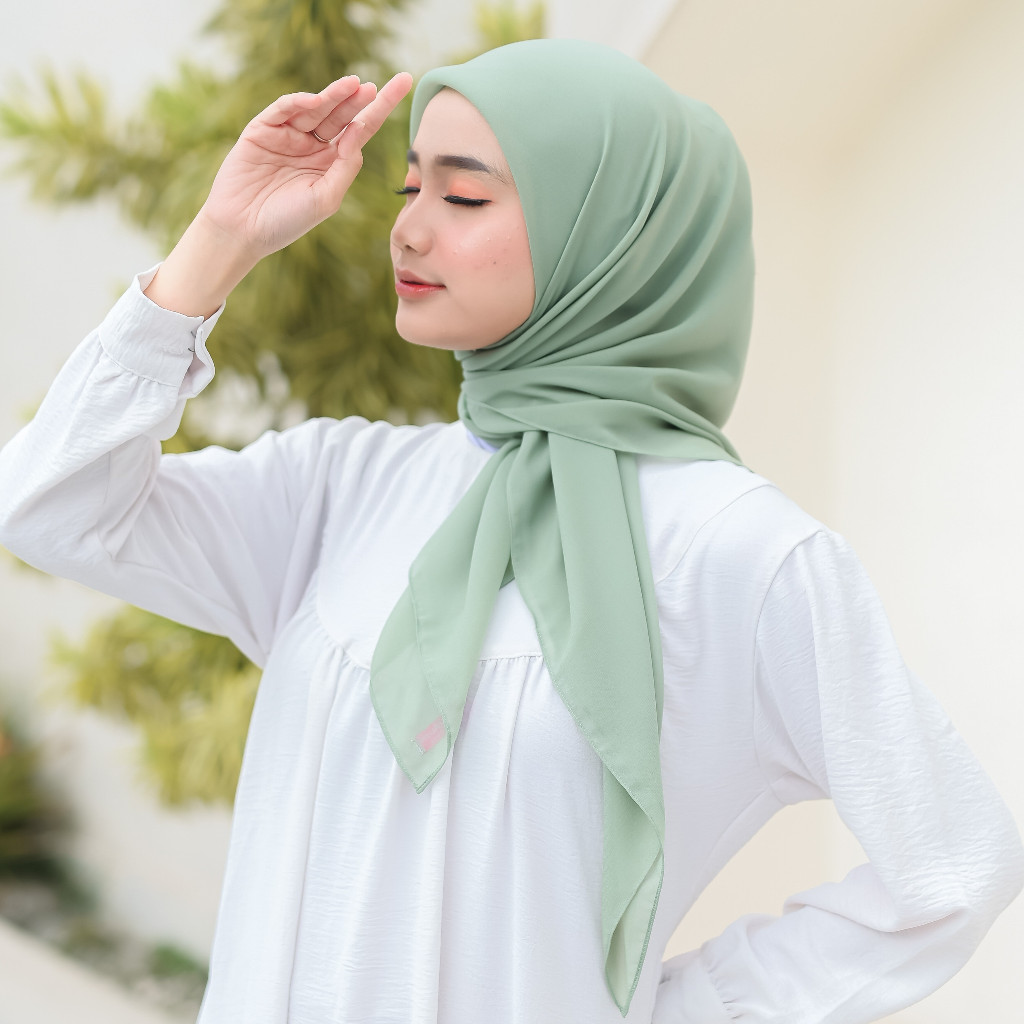 Jual Bella Alisha Kerudung Segi Empat Laudy Square Shopee Indonesia