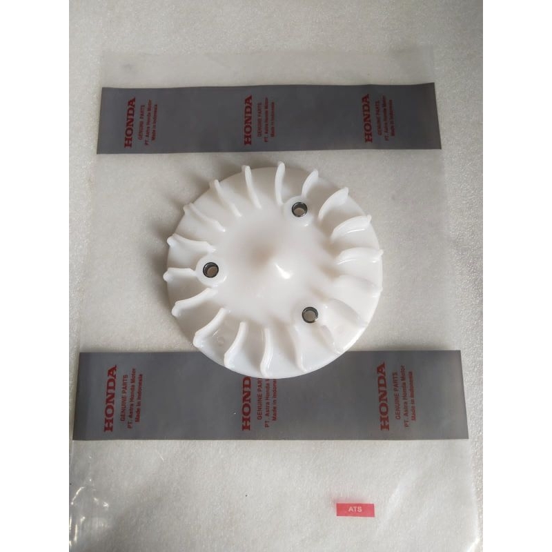 Jual KIPAS PENDINGIN MAGNET RADIATOR VARIO 110 KARBU CW TECHNO CBS KODE ...