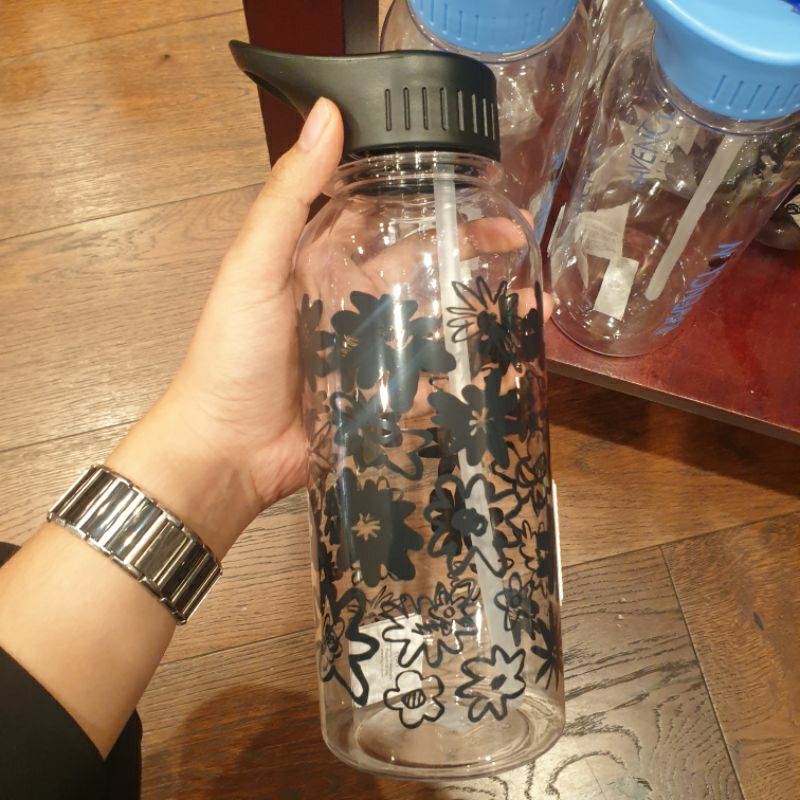Jual TYPO Water Bottle Botol Minum 1 L (1000 ml) | Shopee Indonesia