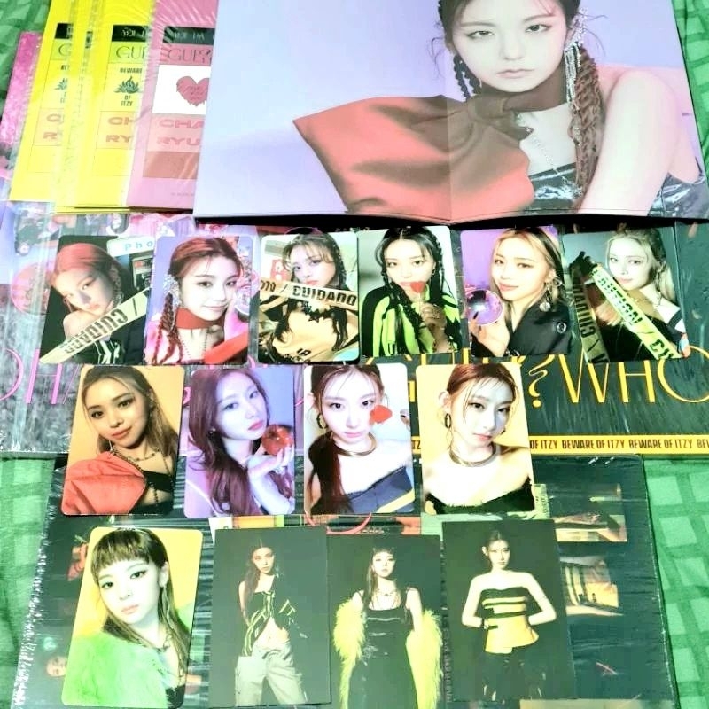 Jual Itzy Photocard Hiden Card Mini Folded Poster Postcard Benefit Official From Album