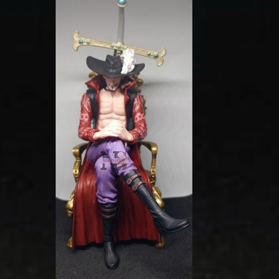 Jual PVC Banpresto Creator X Creator Dracule MIhawk w/ Chair NEW MIB ...