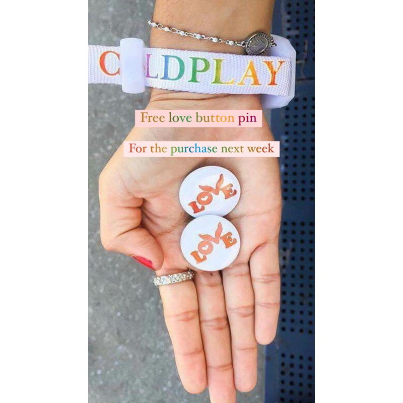 Jual FREE LOVE BUTTON PIN COLDPLAY | Shopee Indonesia