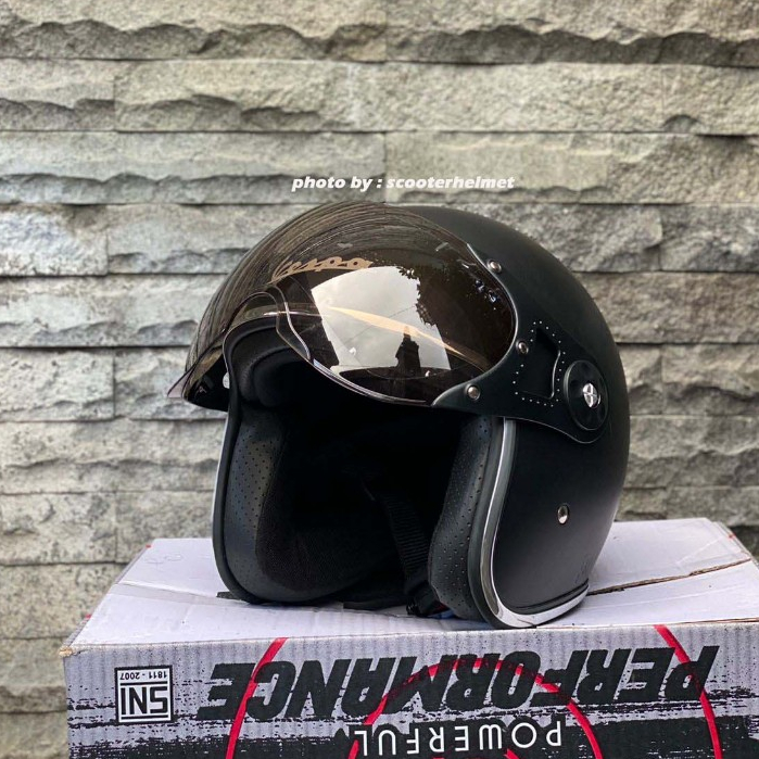 Jual Helm Vespa Italy Hitam Doff Black Bogo Retro Limited Edition ...