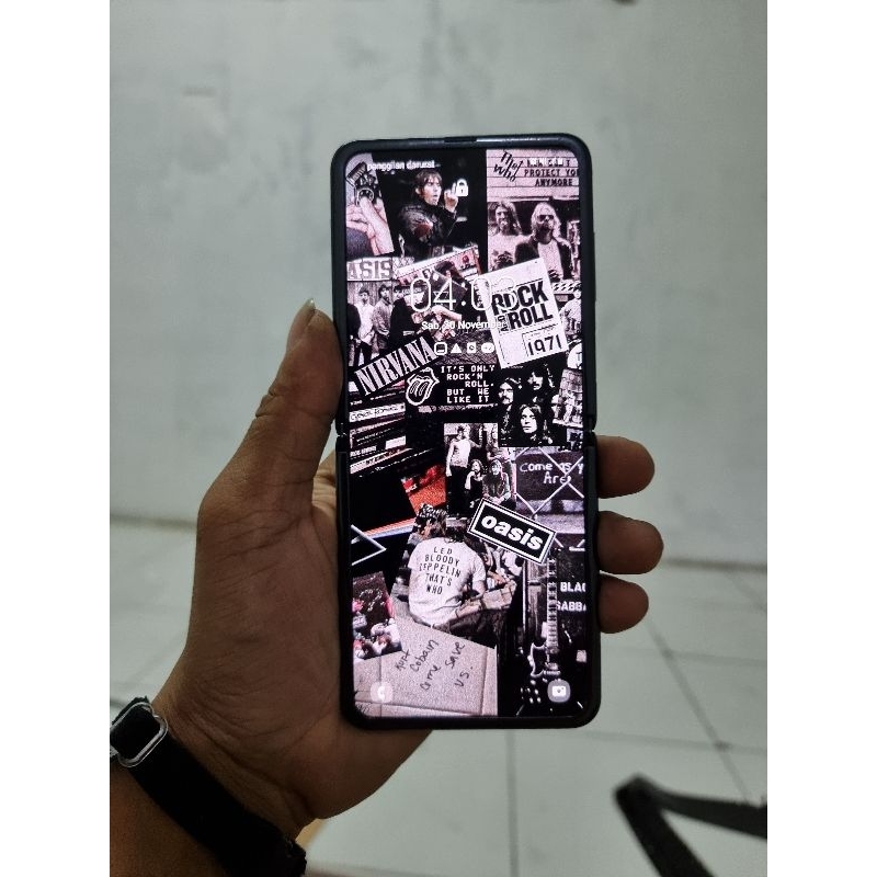 ganti lcd samsung z flip 4