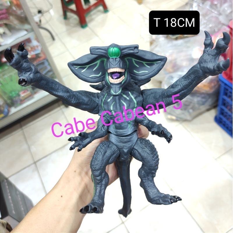 Jual Scunner Kaiju IV Monster Pasific Rim Gipsy Danger Action Figure ...
