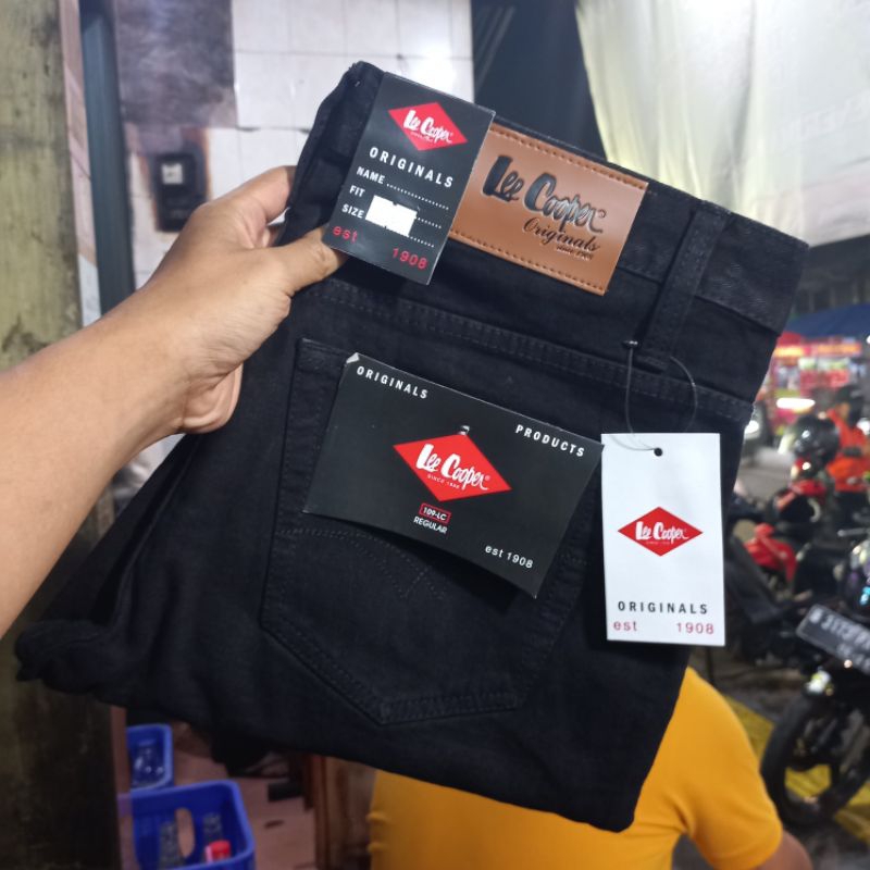 Jual Celana jeans pria Lee Cooper standar reguler size 28 38 / Celana