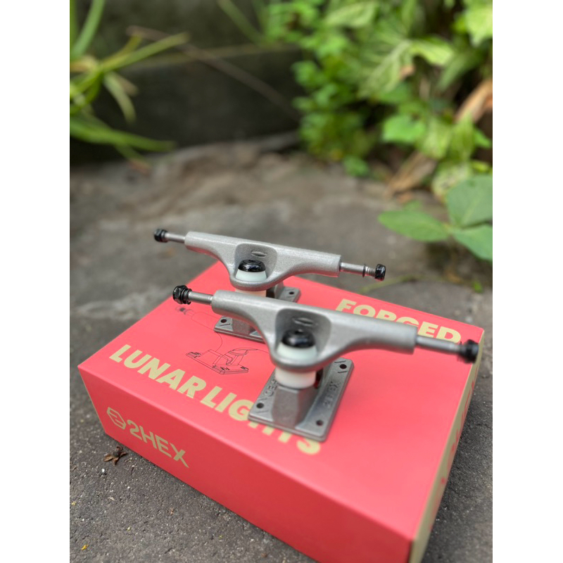 Jual Lunar Light III Magnesium Hollow 3 Skateboard Trucks Inverted