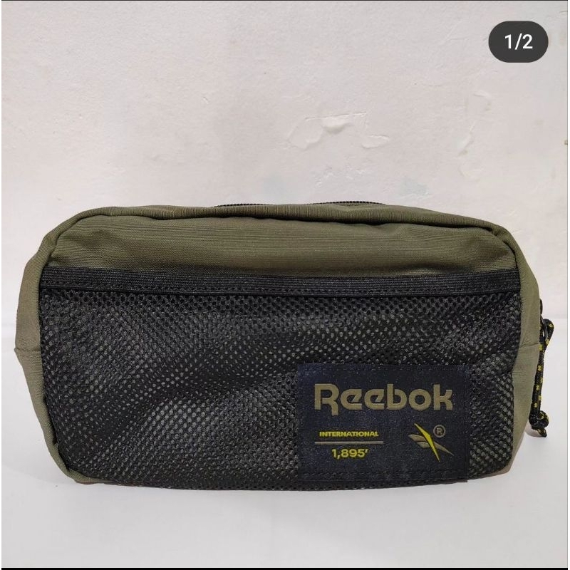 Jual Reebok Sling Bag / mono strap backpack / LL Vector Navy Red / CL ...