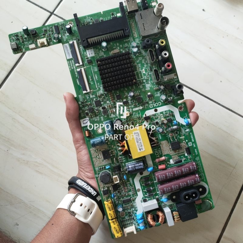 Jual Mb Mainboard Mesin Tv Led Coocaa E A G Shopee Indonesia