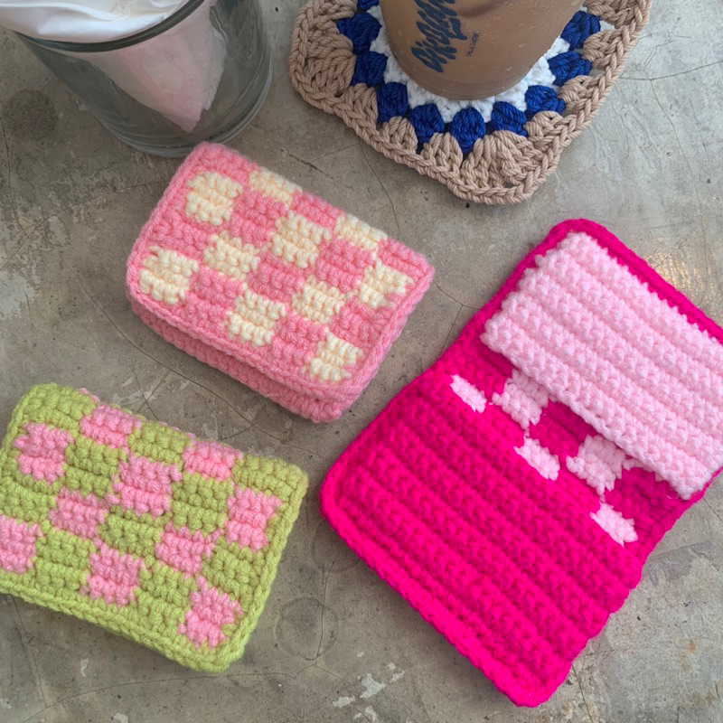 Jual crochet checkered card holder | dompet rajut lucu | yarns studio ...