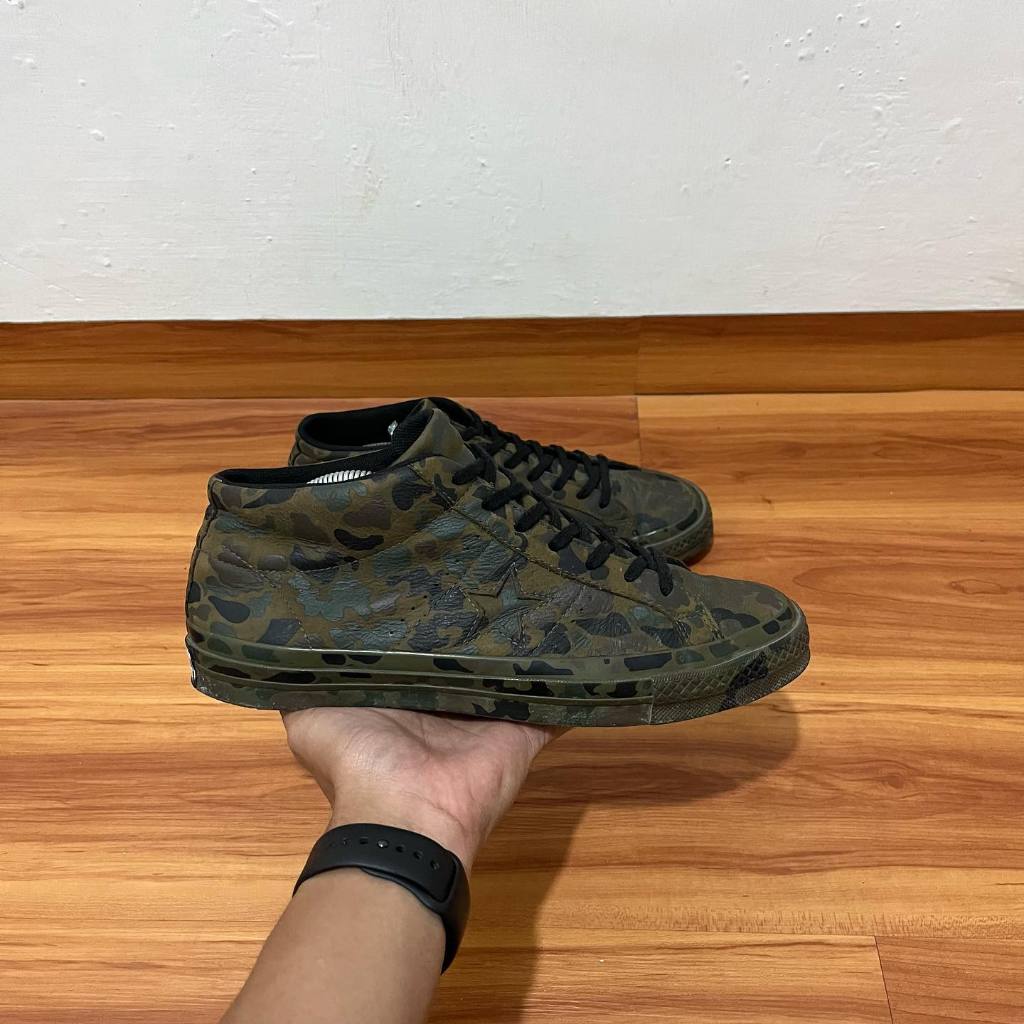 Converse one star camo hot sale mid