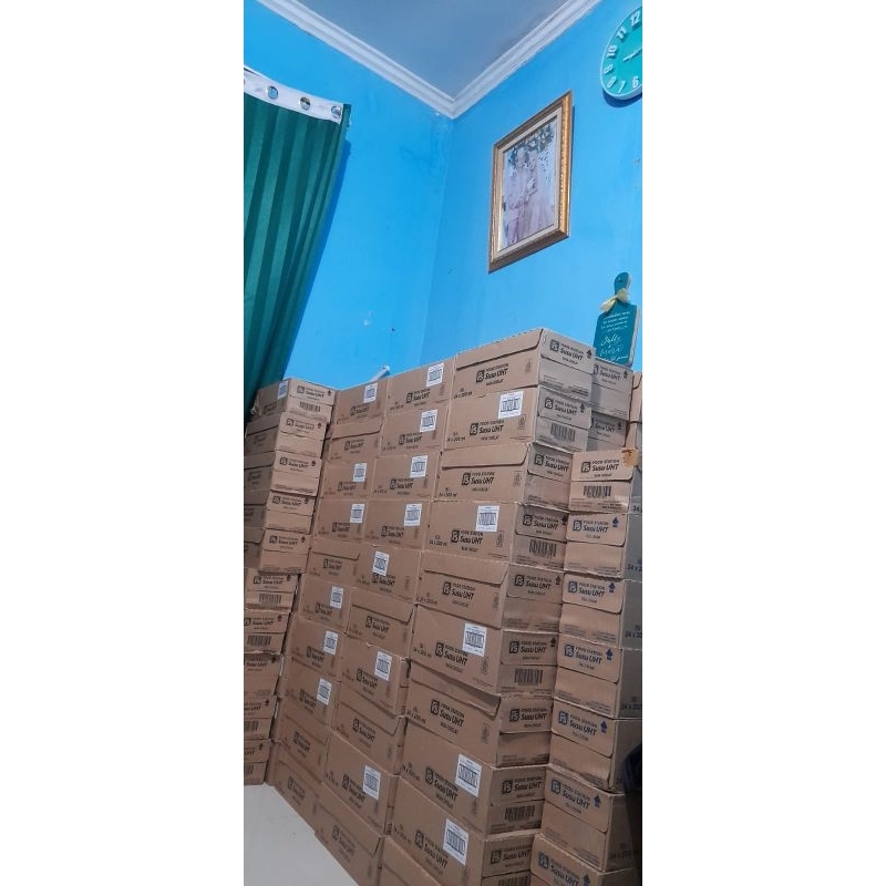Jual susu UHT food station 1 dus exp mei 2026 | Shopee Indonesia