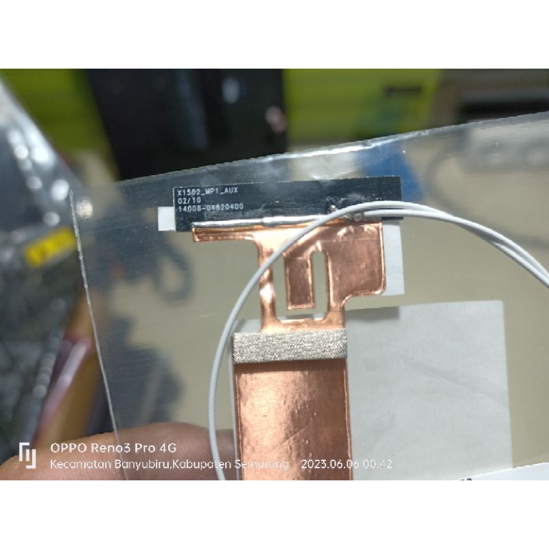 Antenne Wifi Nappe Pour Asus Vivobook X515J (R515JA-BQ127T) – Occasion