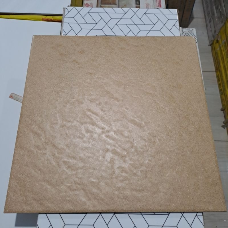 Jual Keramik Lantai Rustic Mulia Tile 40x40 Vigo Mocha | Shopee Indonesia