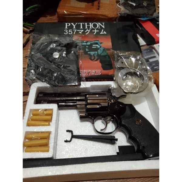 Jual Mancis Korek Api Pistol Python Refolve Besar Free Sarung Dan ...