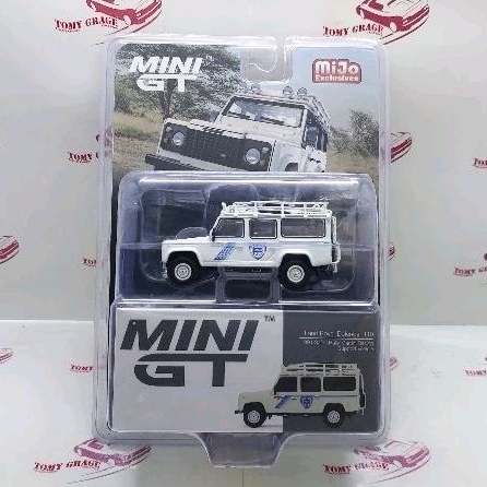 Jual Mini GT 558 Land Rover Defender 110 1991 Safari Rally Martini ...