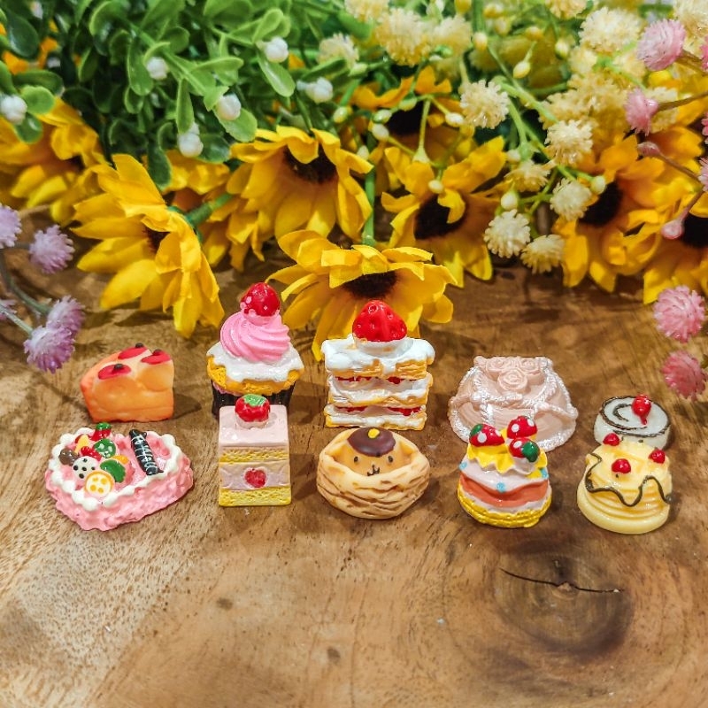 Jual MINIATUR 1:12 PIE CAKE ROTI BREAD MAKANAN NENDOROID FIGMA SHF ...