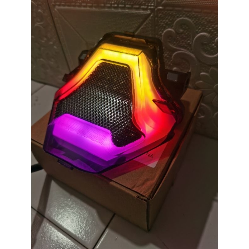 Jual Stoplamp TST RGB PNP Yamaha R25, MT25, MX King | Shopee Indonesia