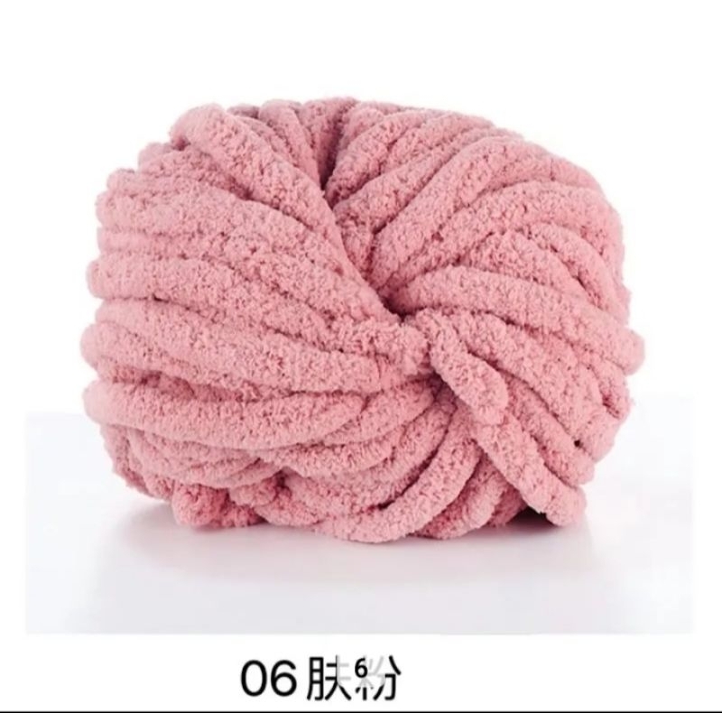 Benang Rajut Bulky Yarn 250 gram Chunky Chenille Jumbo