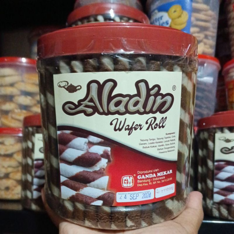 Jual PROMO ASTOR WAFER SEDANG STIK COKLAT ALADIN VALEO / ALILA/ AKIRA ...
