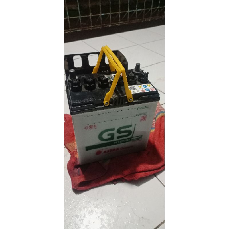 Jual Accu aki GS Ns40zl calya agya ayla brio dll | Shopee Indonesia