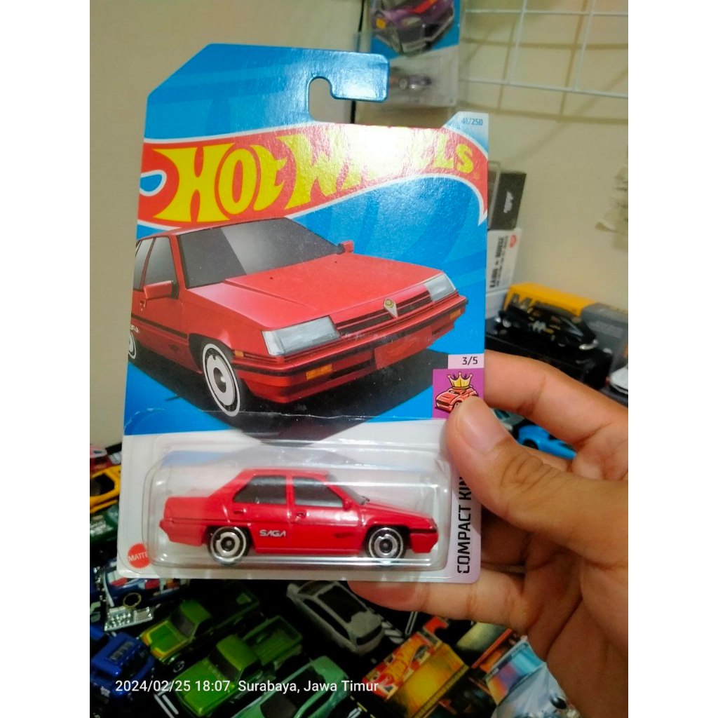 Jual Hot Wheels Proton Saga Merah Lot B 2024 | Shopee Indonesia