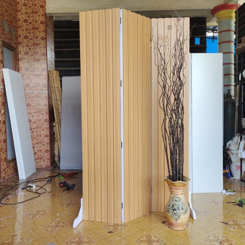 Jual partisi ruangan tipe WPC01 untuk 3 panel | Shopee Indonesia