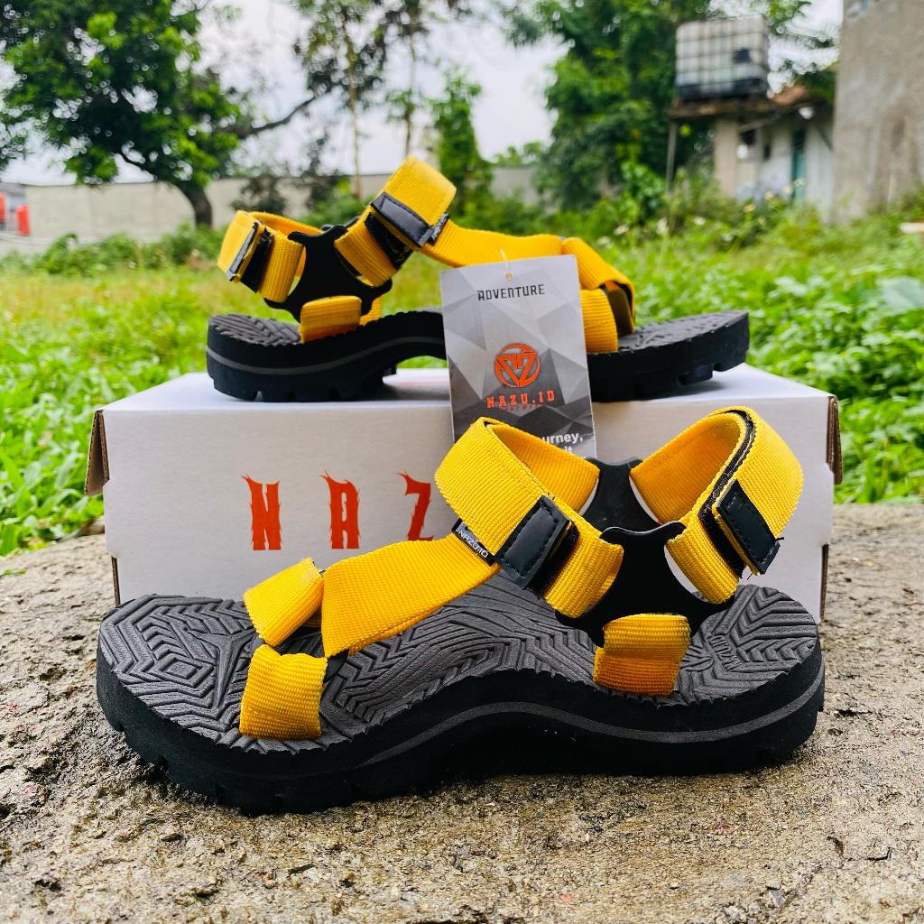 Jual Sandal Gunung Pria Dan Wanita Nazu Original Full Black | Shopee ...
