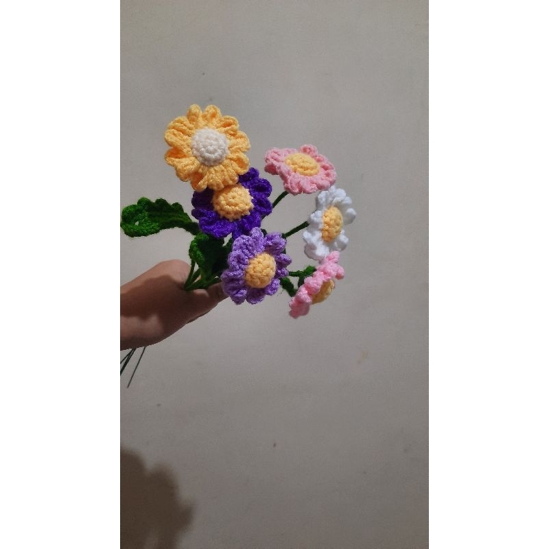 Jual bunga rajut daisy per tangkai bouquet buket wisuda hadiah gift ...