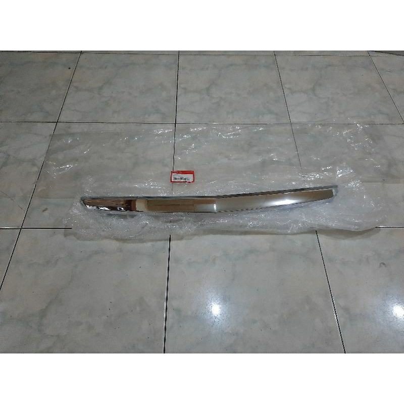 Chrome Hood Molding Trim Strip For 2004-2005 Acura TSX Base – Part 75120SEA003