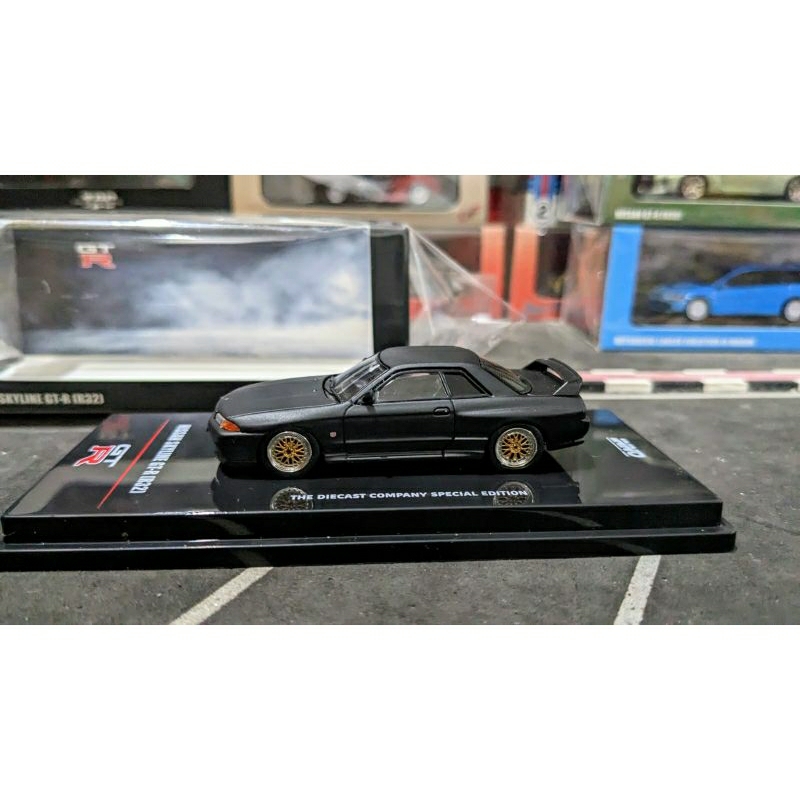 Jual Diecast Inno64 Nissan Skyline GTR R32 Matt Black Spesial Edition ...