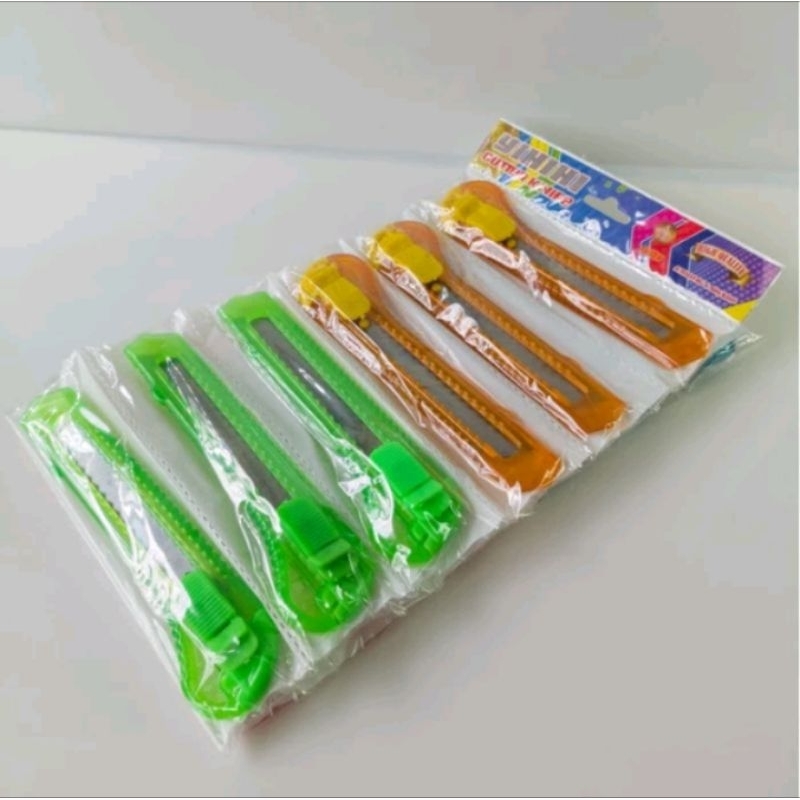 Jual Silet Cutter Renceng Besar harga Per 1 Pcs | Shopee Indonesia
