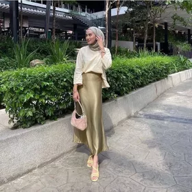 Rok Satin Silk Mermaid Satin Skrit