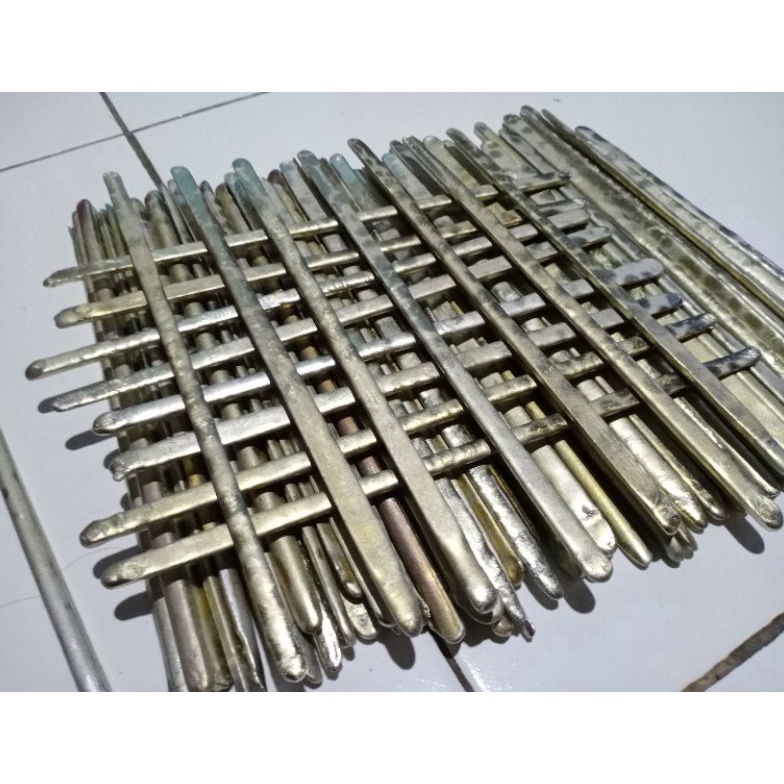 Jual KODE J4V Stik Patri Timah solder kuning no 2 per kg | Shopee Indonesia