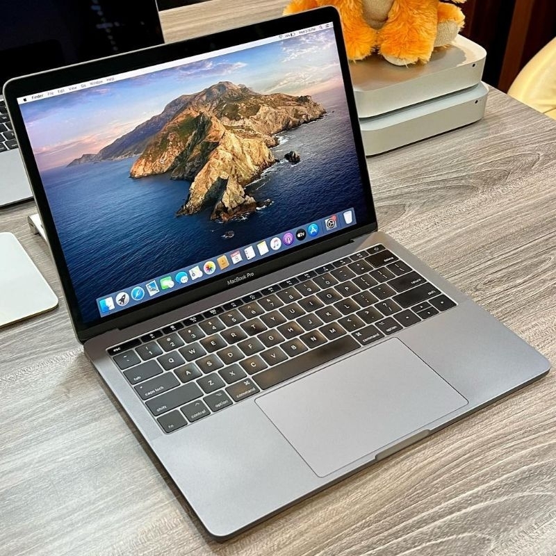 MacBook Pro 2016 13インチ : タッチパネルなし 初期化済み】mac book