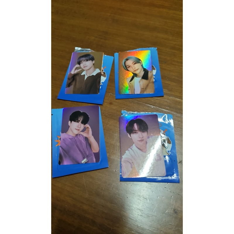 Jual Trade Photocard UM SKZ (Booked) Shopee Indonesia