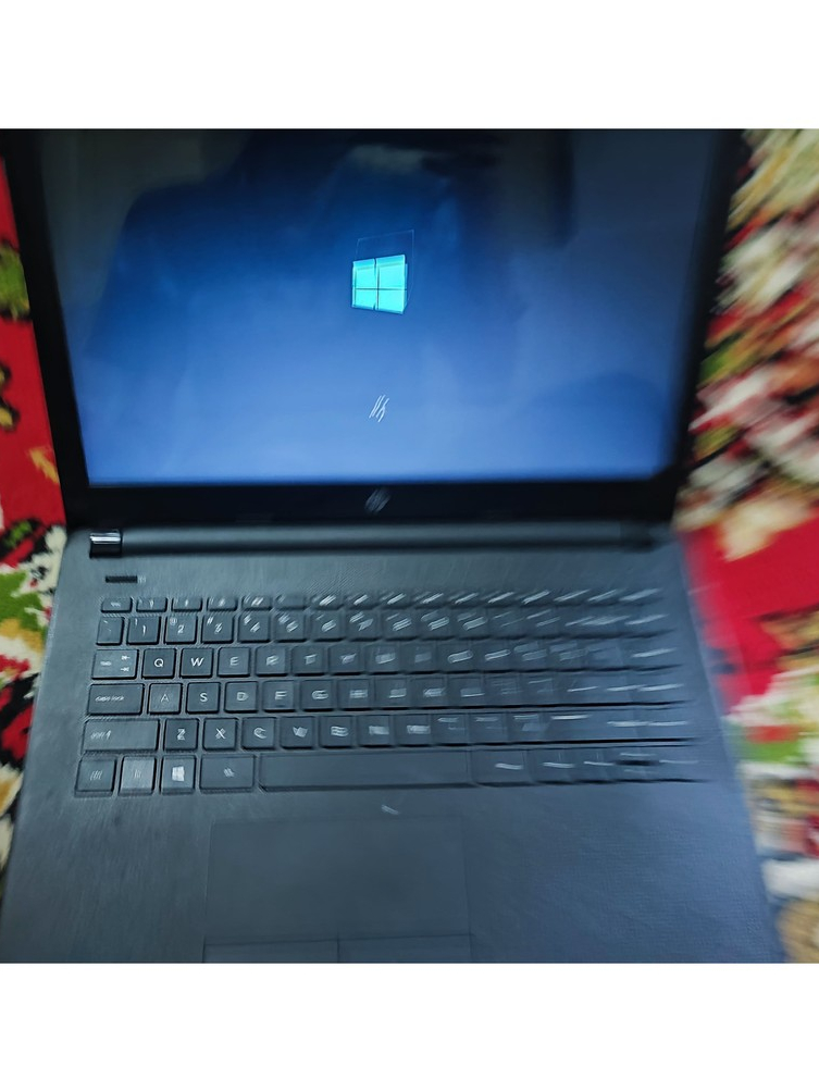 Jual Laptop Hp 14 - bw0005AU, AMD A4 9120 APU, Amd Radeon R3 Graphics ...