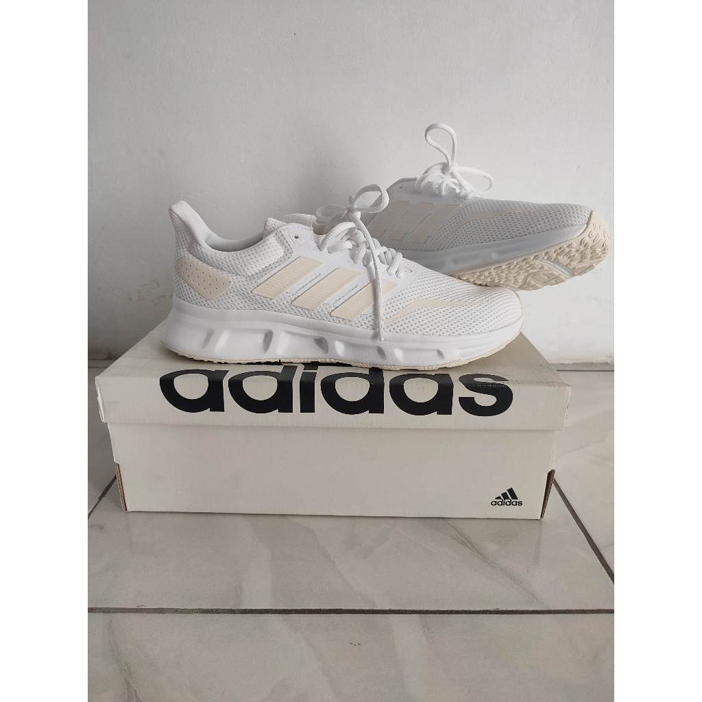 Jual adidas Showtheway 2.0 Unisex GY6346 Sepatu Running adidas pria ...