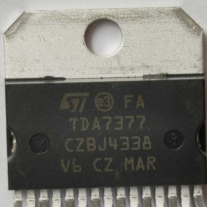 10PCS TDA7377 7377 TDA 7377 ZIP-15 IC AMP AUDIO 2X35W MULTIWATT15