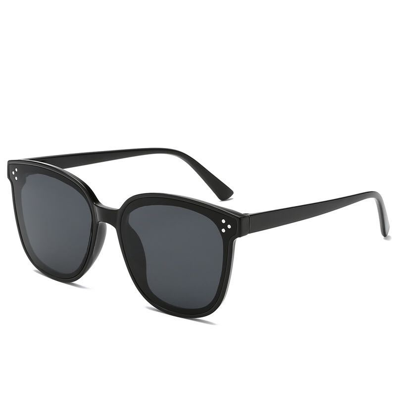 Jual Kacamata Hitam Cowo Cewe SGF200 Fashion Glasses / Sunglasses ...